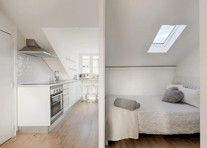 Romantic Gem With 2 Terraces In Alcantara شقة Lisboa